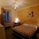 A Due Passi Da