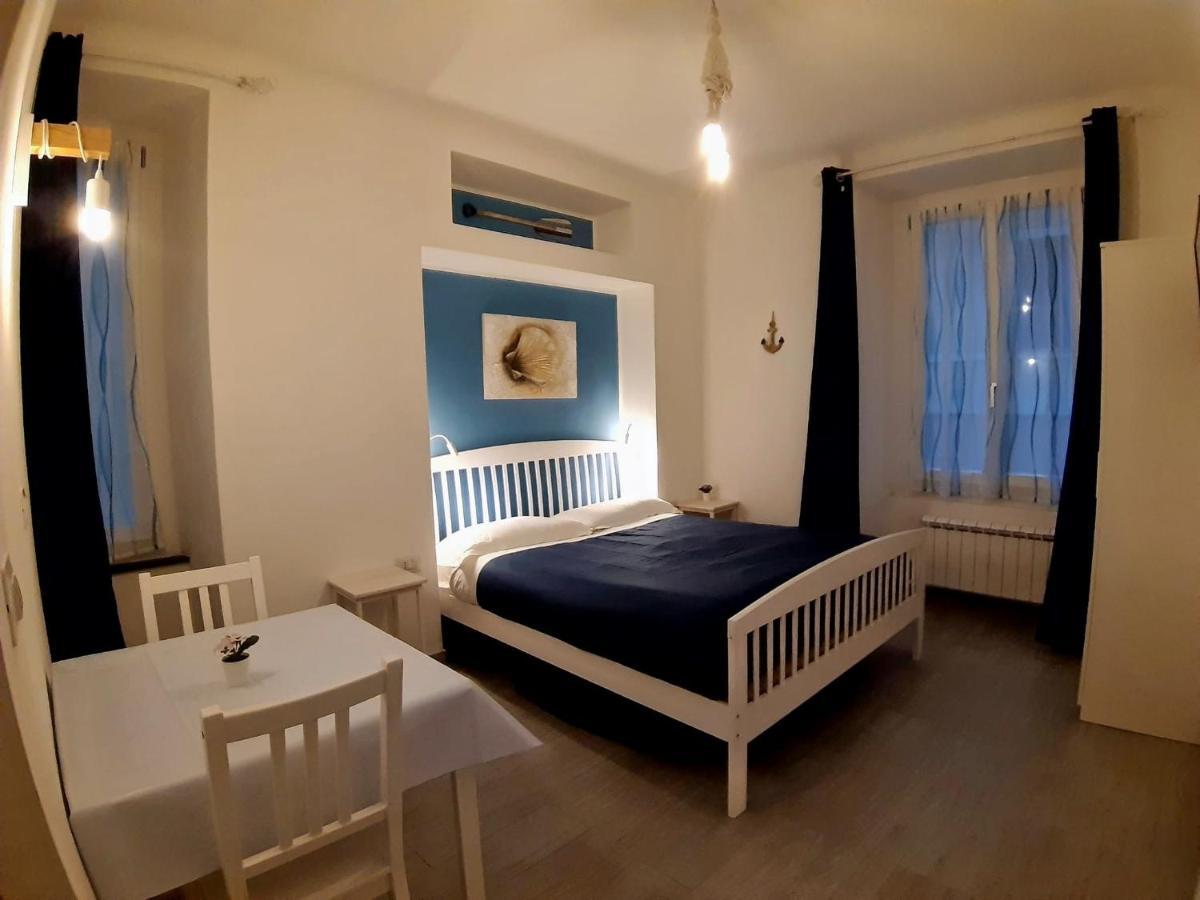 A Due Passi Da Bed & Breakfast Genua